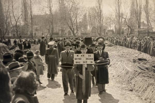 „1945 – hogyan tovább?"  – kiállítás a magyar zsidóság újrakezdéséről